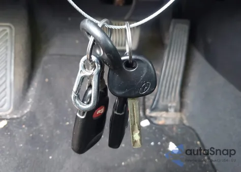 2013 Hyundai Sonata Gls z USA, uszkodzony, nr VIN 5NPEB4AC7DH639825